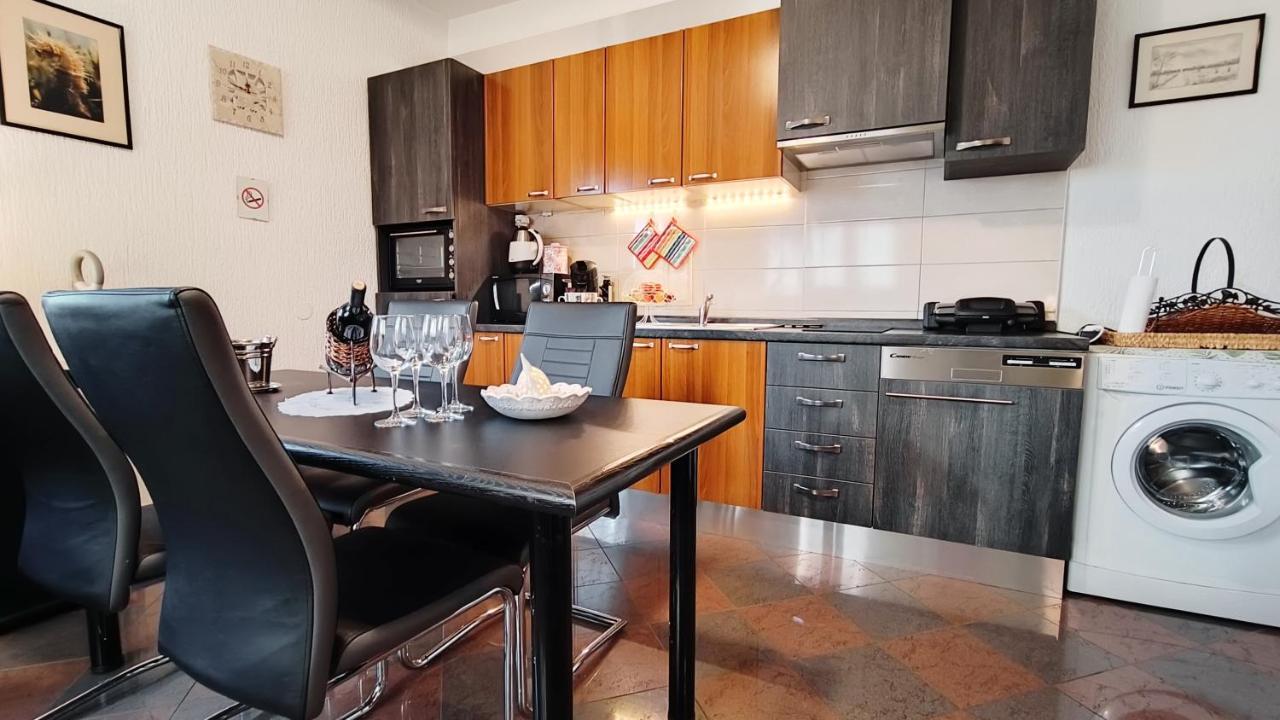 Apartman Ladybird Póla Kültér fotó